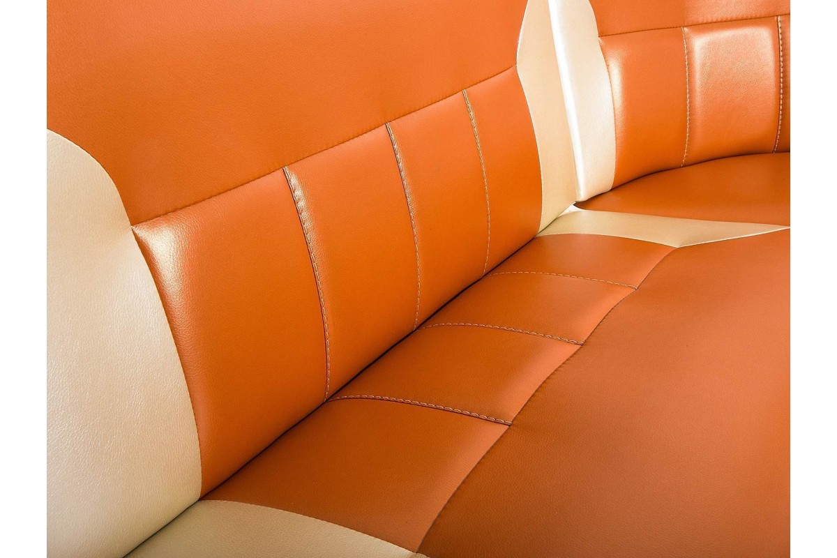 оранжевый угловой диван для кухни